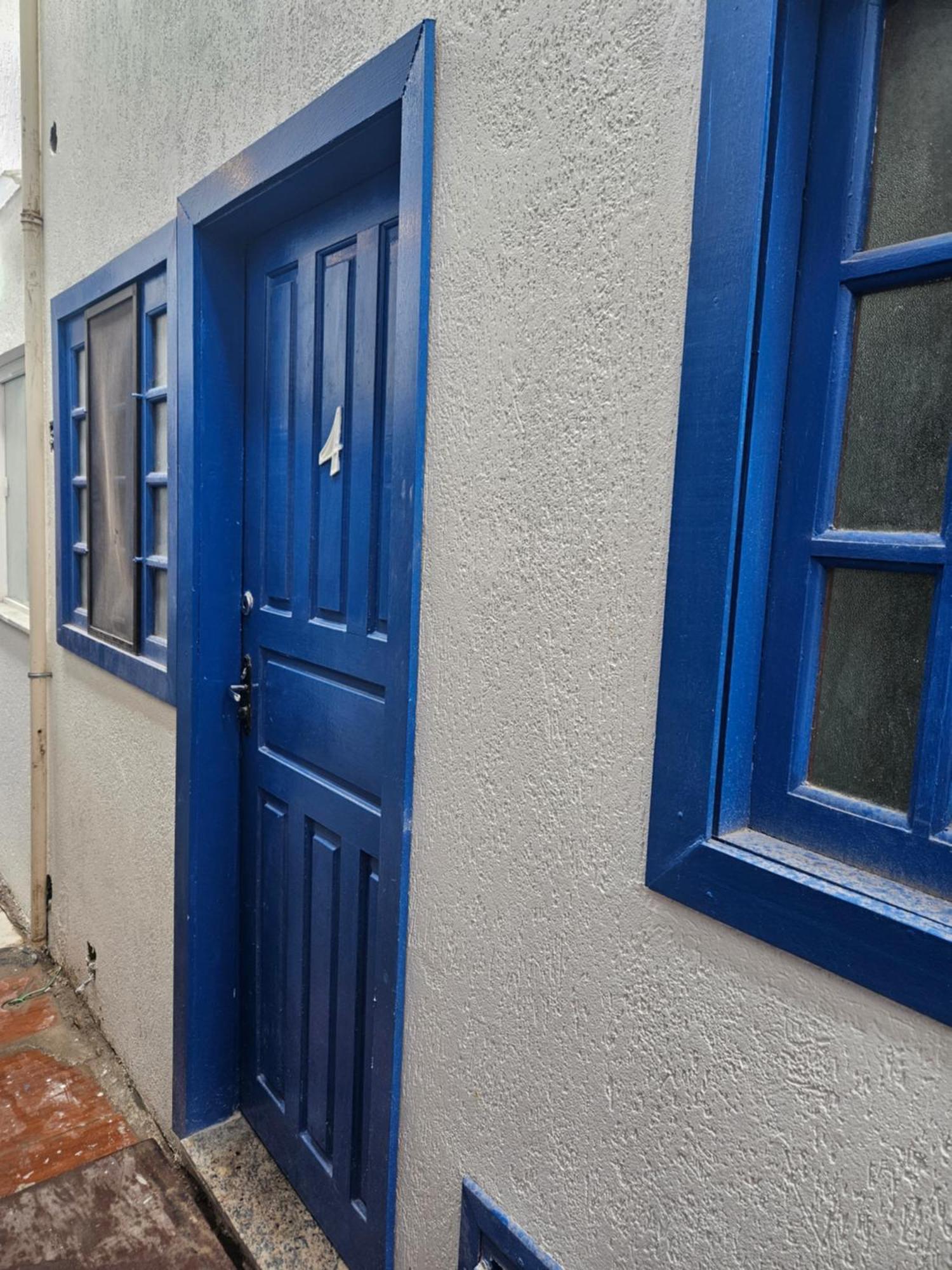Moderno 4 Apartamento *